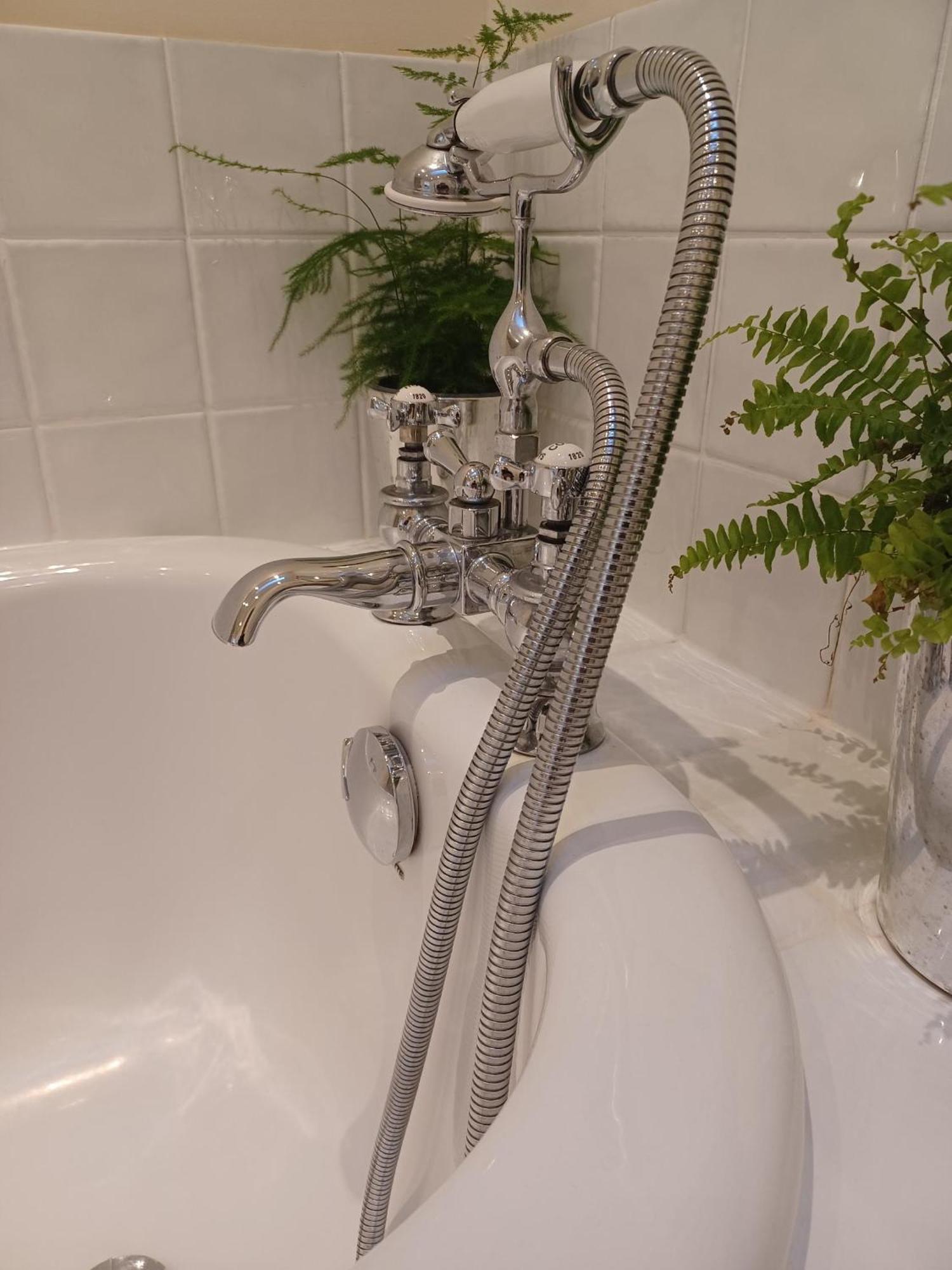 Rusling House Bed & Breakfast Butcombe ภายนอก รูปภาพ